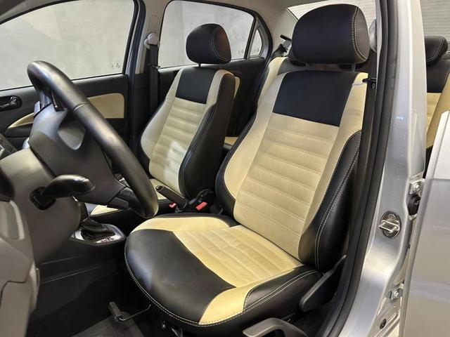 Foto do veículo VOLKSWAGEN VOYAGE  1.6L AF5 2021 65.740 KM 65.900,00