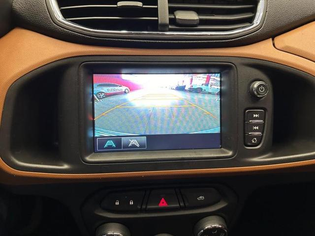 Foto do veículo CHEVROLET ONIX  1.4 MT ACT 2019 67.051 KM 64.900,00