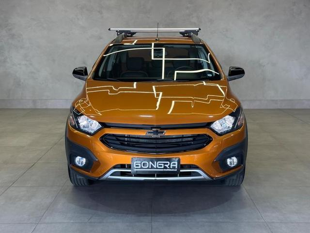 Foto do veículo CHEVROLET ONIX  1.4 MT ACT 2019 67.051 KM 64.900,00