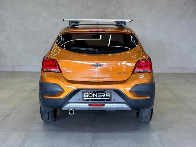 Foto do veículo CHEVROLET ONIX  1.4 MT ACT 2019 67.051 KM 64.900,00