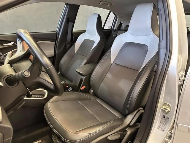Foto do veículo CHEVROLET ONIX  1.0 TAT PR2 2020 15.300 KM 85.900,00