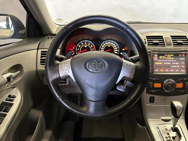 Foto do veículo TOYOTA COROLLA  2.0 XEI 16V FLEX 4P AUTOMATICO 2013 165.944 KM 68.900,00