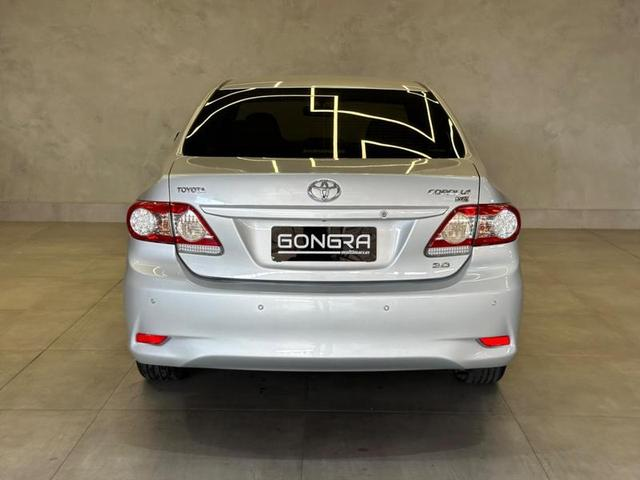 Foto do veículo TOYOTA COROLLA  2.0 XEI 16V FLEX 4P AUTOMATICO 2013 165.944 KM 68.900,00