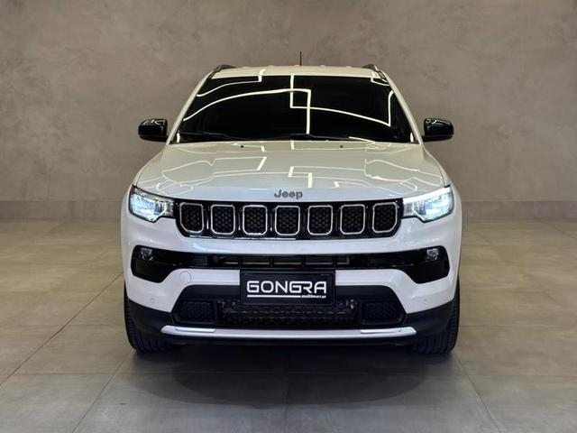 Foto do veículo JEEP COMPASS  LONG TF 2023 2.378 KM 149.900,00