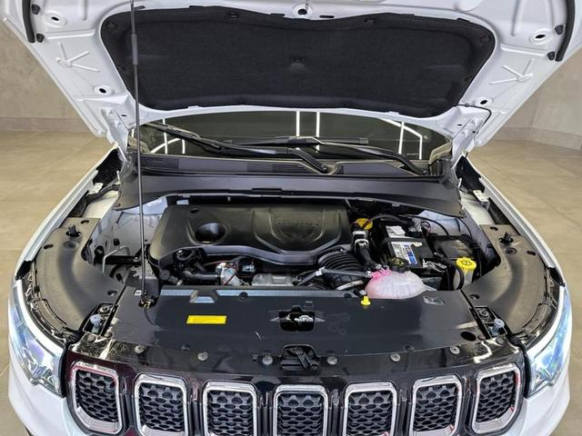 Foto do veículo JEEP COMPASS  LONG TF 2023 2.378 KM 149.900,00