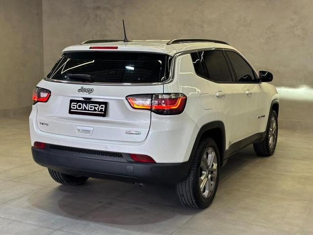 Foto do veículo JEEP COMPASS  LONG TF 2023 2.378 KM 149.900,00