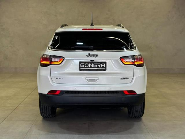 Foto do veículo JEEP COMPASS  LONG TF 2023 2.378 KM 149.900,00