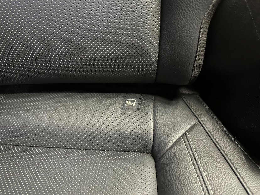 Foto do veículo JEEP COMPASS  LONG TF 2023 22.866 KM 145.900,00