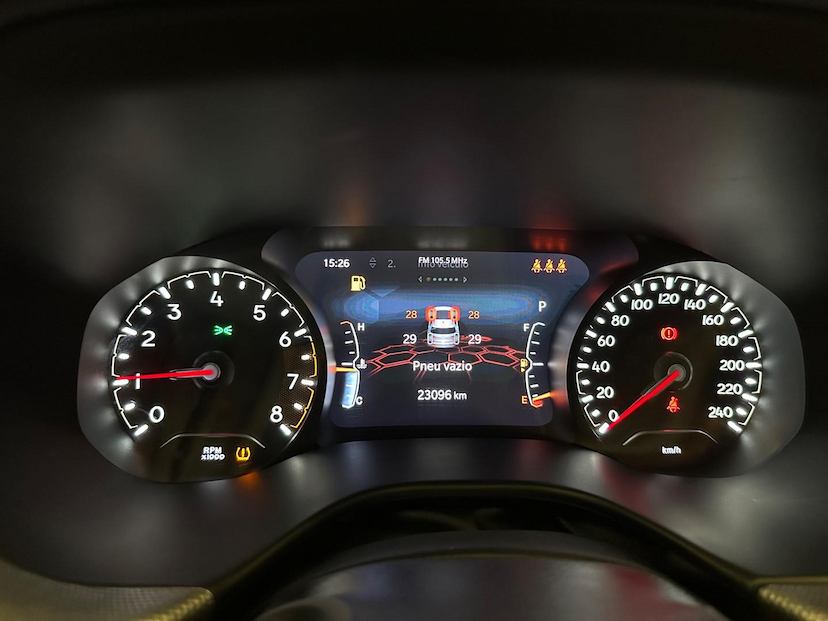 Foto do veículo JEEP COMPASS  LONG TF 2023 22.866 KM 145.900,00