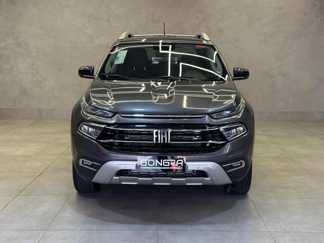 Foto do veículo FIAT TORO  VOLC AT9 4X4 2023 165 KM 157.900,00