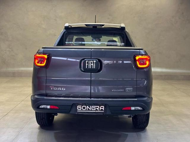 Foto do veículo FIAT TORO  VOLCANO TURBO 2023 3.932 KM 147.900,00