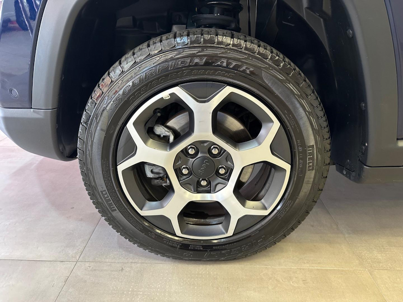 Foto do veículo JEEP COMPASS  TRAIL AT9 2.0 4X4 2023 27.333 KM 186.900,00