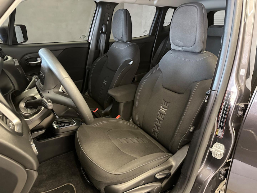 Foto do veículo JEEP RENEGADE  SPORT T270 FLEX 2022 20.145 KM 105.900,00