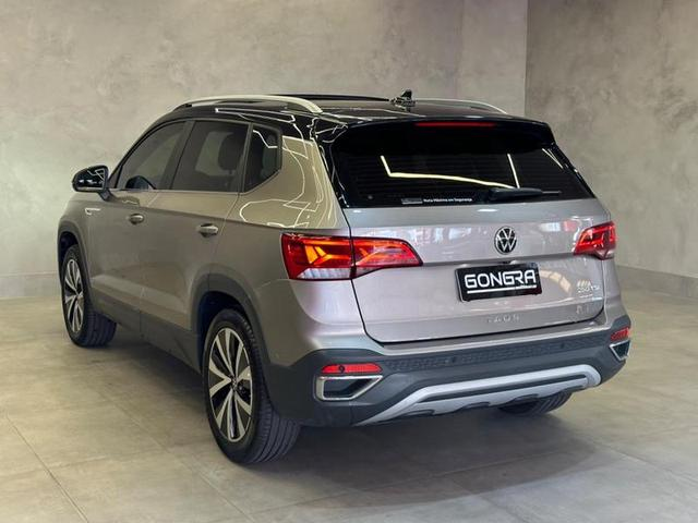 Foto do veículo VOLKSWAGEN TAOS  HL TSI AE 2023 25.838 KM 176.900,00