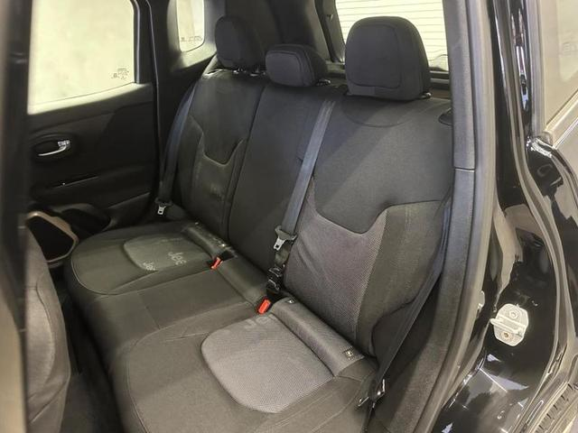 Foto do veículo JEEP RENEGADE  SPORT 1.8 4X2 FLEX 16V AUT. 2016 90.202 KM 67.900,00