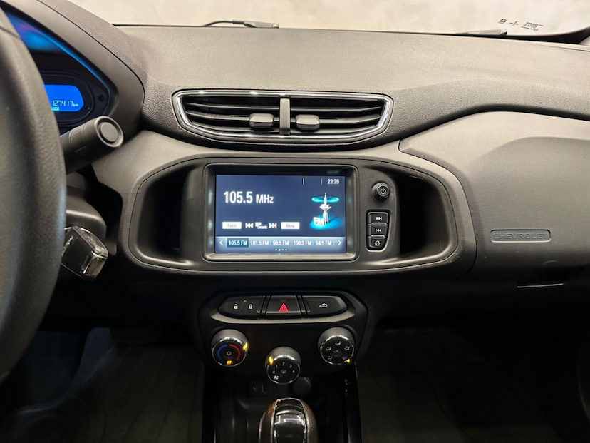 Foto do veículo CHEVROLET PRISMA  1.4 LT 8V FLEX 4P AUTOMÁTICO 2018 127.375 KM 63.900,00