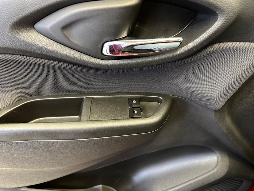 Foto do veículo CHEVROLET PRISMA  1.4 LT 8V FLEX 4P AUTOMÁTICO 2018 127.375 KM 63.900,00