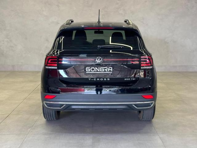 Foto do veículo VOLKSWAGEN T-CROSS T-CROSS 200 TSI COMFORTLINE AUT 2023 32.149 KM 116.900,00