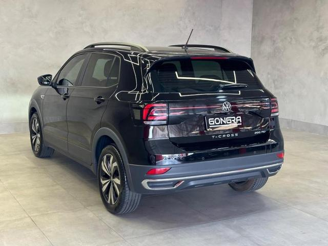 Foto do veículo VOLKSWAGEN T-CROSS T-CROSS 200 TSI COMFORTLINE AUT 2023 32.149 KM 116.900,00