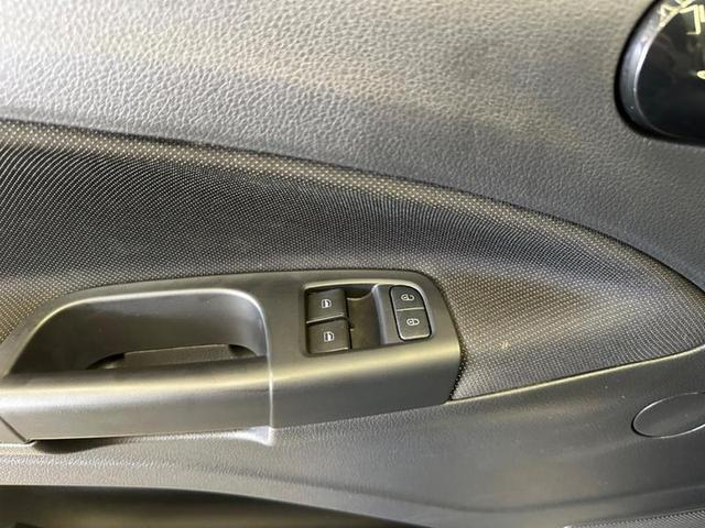 Foto do veículo VOLKSWAGEN VOYAGE  1.0 MPI CITY 2023 22.419 KM 57.900,00