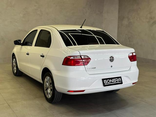 Foto do veículo VOLKSWAGEN VOYAGE  1.0 MPI CITY 2023 22.419 KM 57.900,00