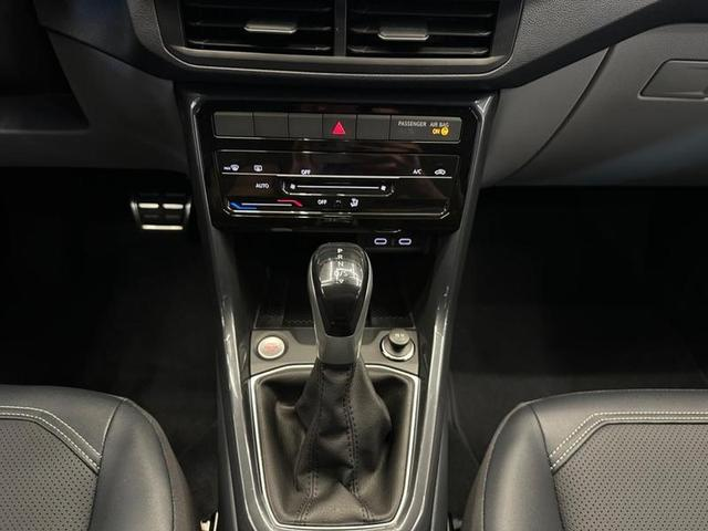 Foto do veículo VOLKSWAGEN T-CROSS T-CROSS HIGHLINE 1.4 TSI FLEX 16V 5P AUT 2024 2.841 KM 147.900,00