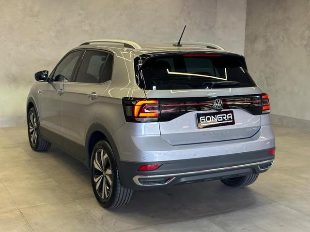 Foto do veículo VOLKSWAGEN T-CROSS T-CROSS HIGHLINE 1.4 TSI FLEX 16V 5P AUT 2024 2.841 KM 147.900,00