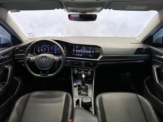 Foto do veículo VOLKSWAGEN JETTA  COMFORT. 250 TSI 1.4 FLEX 16V AUT 2020 64.000 KM 116.900,00