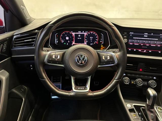 Foto do veículo VOLKSWAGEN JETTA  GLI 350 TSI 2.0 16V 4P AUT 2021 40.500 KM 179.900,00