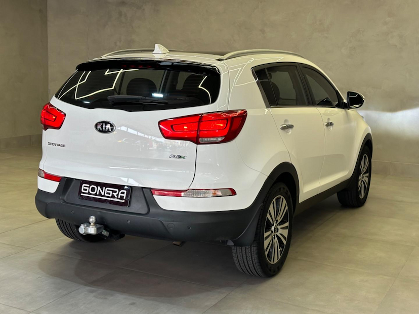 Foto do veículo KIA SPORTAGE KIA  EX2 OFFG4 2015 120.000 KM 85.900,00