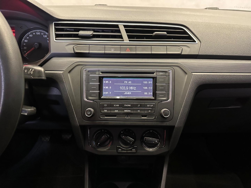 Foto do veículo VOLKSWAGEN VOYAGE NOVO  1.0 2023 26.919 KM 61.900,00