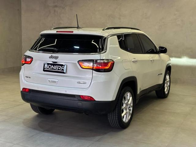 Foto do veículo JEEP COMPASS  LONG. T270 1.3 TB 4X2 FLEX AUT. 2022 33.100 KM 139.900,00