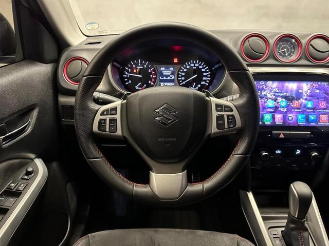 Foto do veículo SUZUKI VITARA SUZUKI  4SPO 2W 2018 49.143 KM 89.900,00