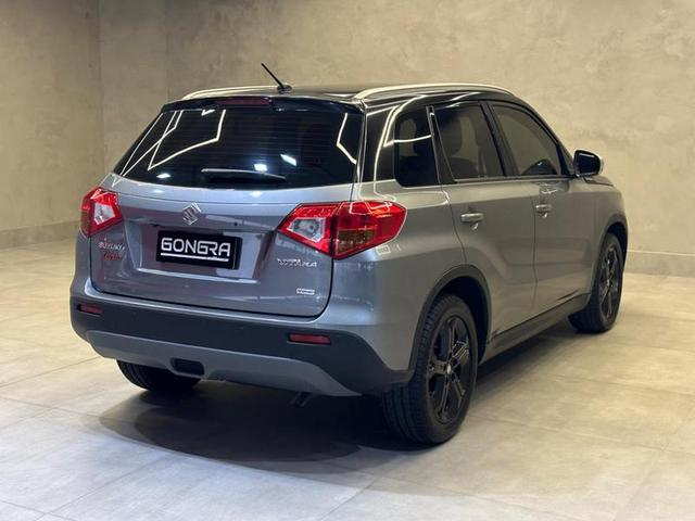 Foto do veículo SUZUKI VITARA SUZUKI  4SPO 2W 2018 49.143 KM 89.900,00