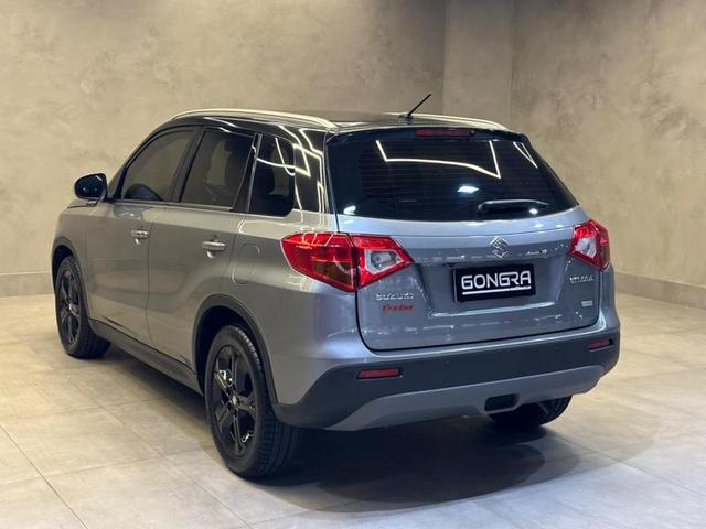 Foto do veículo SUZUKI VITARA SUZUKI  4SPO 2W 2018 49.143 KM 89.900,00