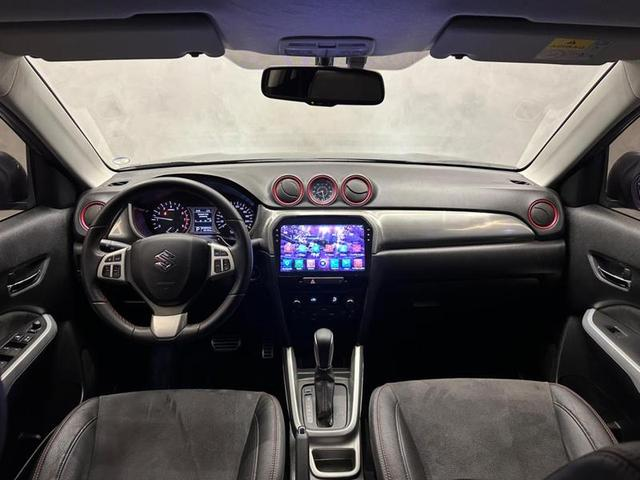 Foto do veículo SUZUKI VITARA SUZUKI  4SPO 2W 2018 49.143 KM 89.900,00