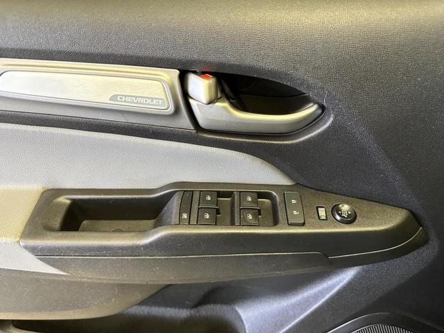 Foto do veículo CHEVROLET S10  LT FD2 2021 34.967 KM 159.900,00