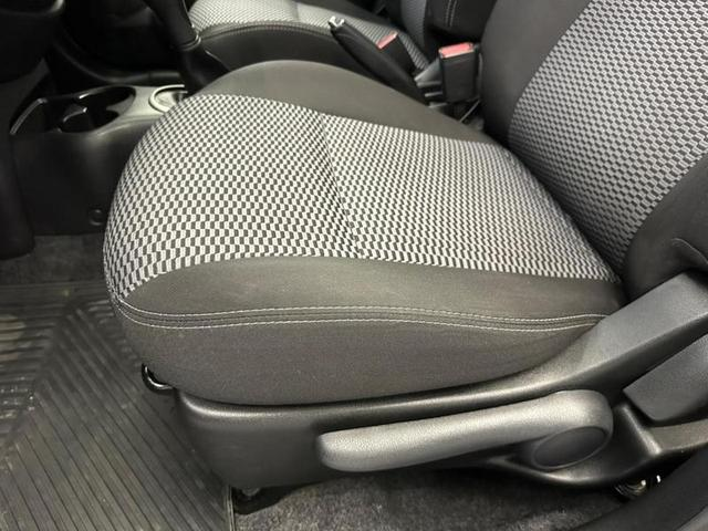 Foto do veículo NISSAN MARCH  16SV 2015 110.215 KM 44.900,00