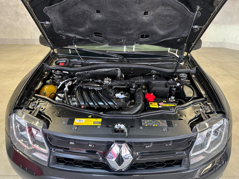 Foto do veículo RENAULT DUSTER  16 E CVT 2018 80.297 KM 69.900,00