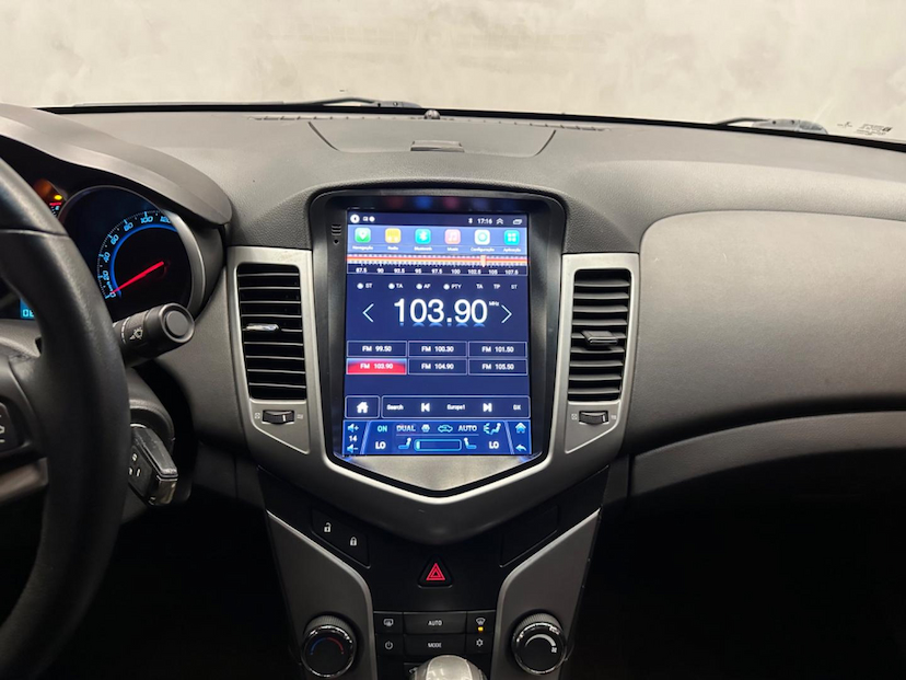 Foto do veículo CHEVROLET CRUZE  LT NB AUT 2012 87.680 KM 59.900,00