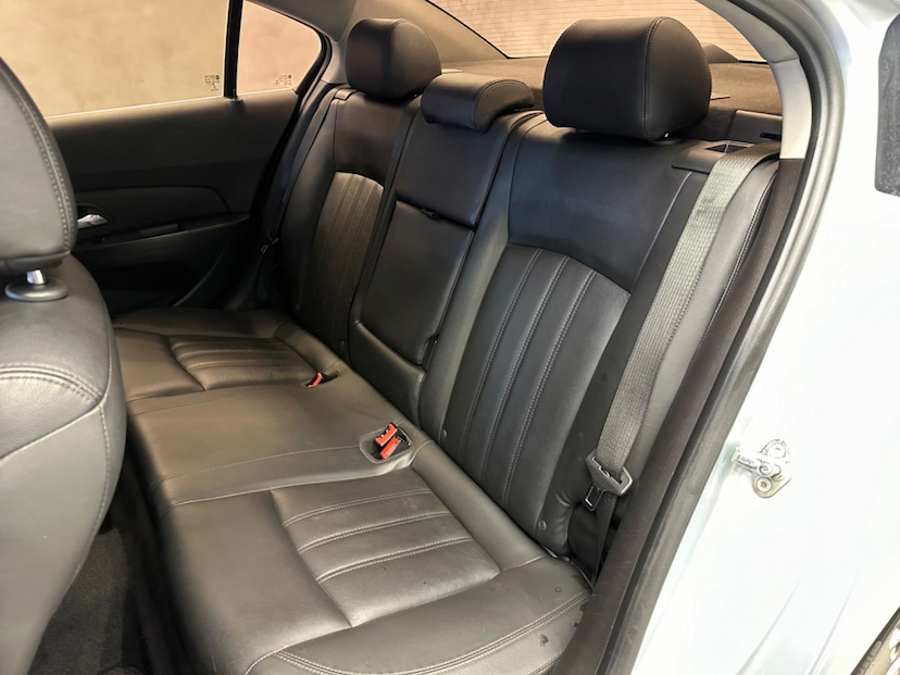 Foto do veículo CHEVROLET CRUZE  LT NB AUT 2012 87.680 KM 59.900,00