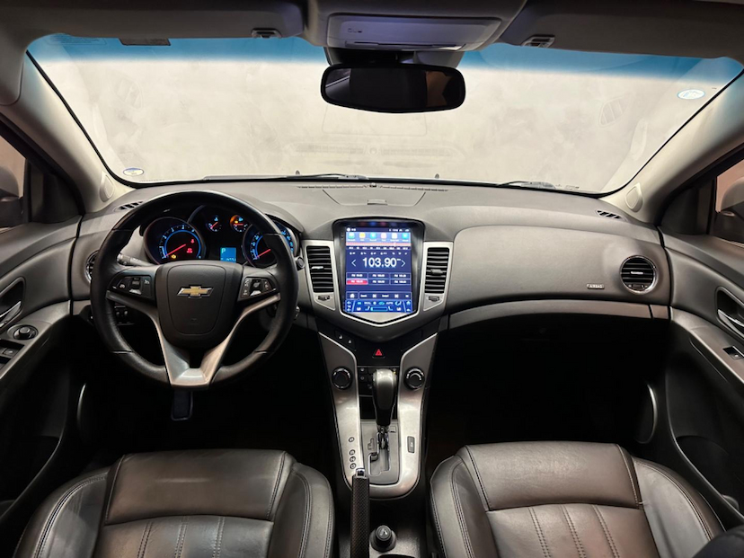 Foto do veículo CHEVROLET CRUZE  LT NB AUT 2012 87.680 KM 59.900,00
