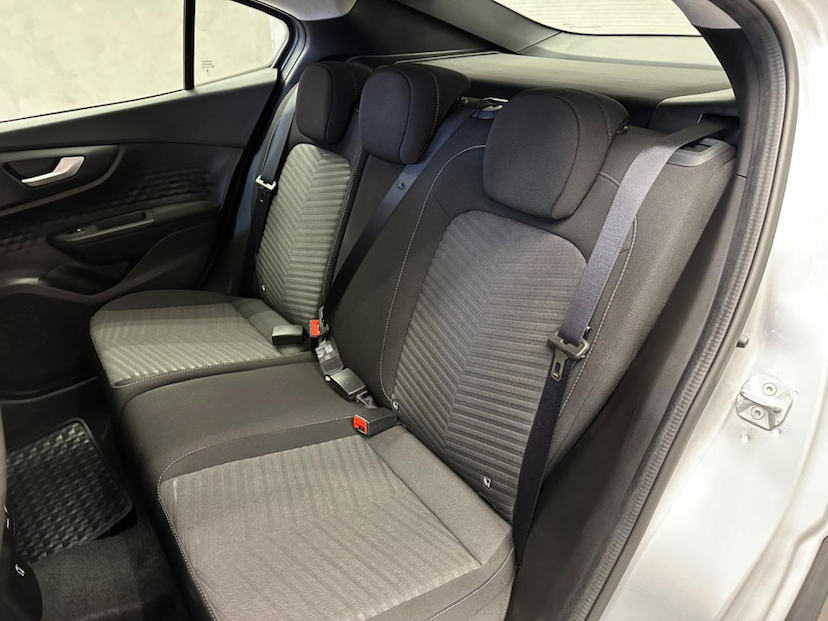 Foto do veículo FIAT FASTBACK  AUDACE TURBO 200 FLEX AT 4P 2023 13.067 KM 115.900,00