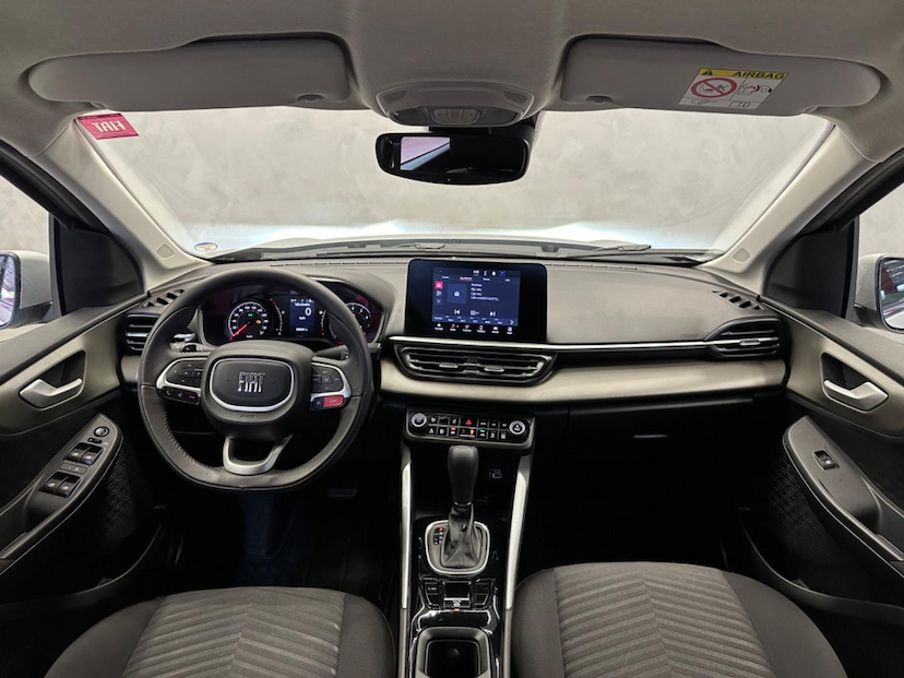 Foto do veículo FIAT FASTBACK  AUDACE TURBO 200 FLEX AT 4P 2023 13.067 KM 115.900,00