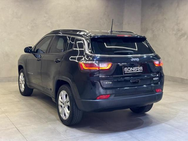 Foto do veículo JEEP COMPASS  LONG. T270 1.3 TB 4X2 FLEX AUT. 2022 22.800 KM 135.900,00
