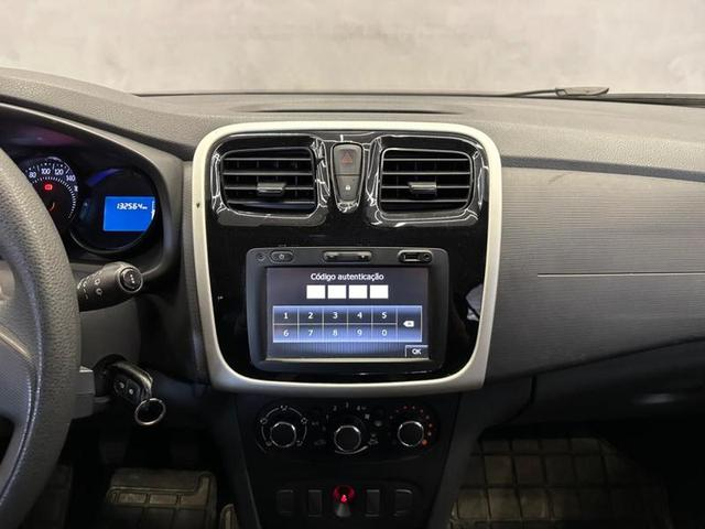 Foto do veículo RENAULT SANDERO  1.6 EXPRESSION 2018 132.600 KM 45.900,00