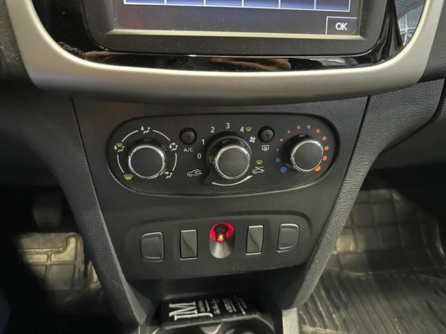 Foto do veículo RENAULT SANDERO  1.6 EXPRESSION 2018 132.600 KM 45.900,00