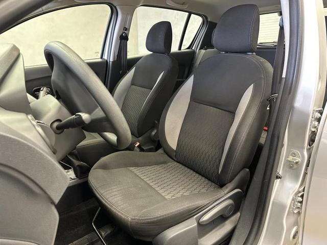 Foto do veículo RENAULT SANDERO  1.6 EXPRESSION 2018 132.600 KM 45.900,00