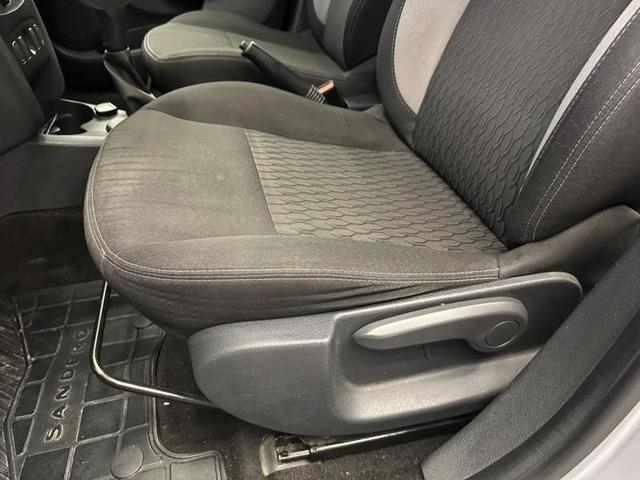 Foto do veículo RENAULT SANDERO  1.6 EXPRESSION 2018 132.600 KM 45.900,00