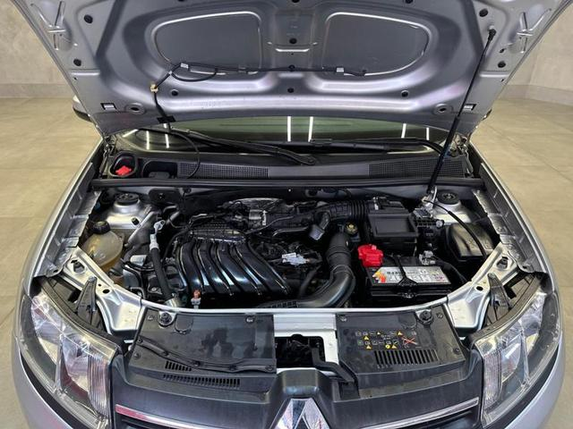 Foto do veículo RENAULT SANDERO  1.6 EXPRESSION 2018 132.600 KM 45.900,00
